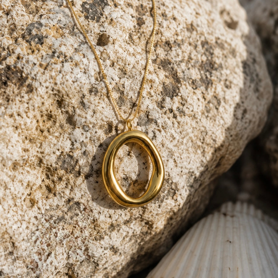 Delia Pendant Necklace