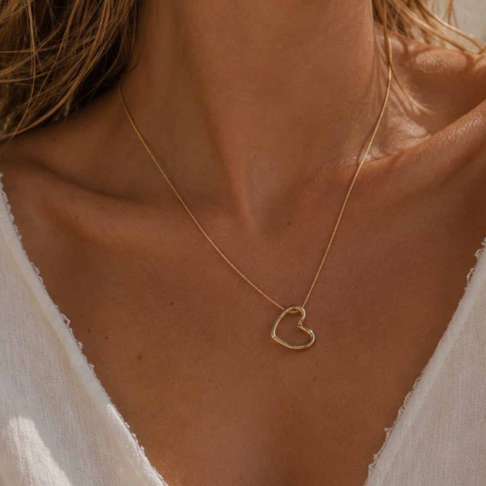 Heartline Necklace
